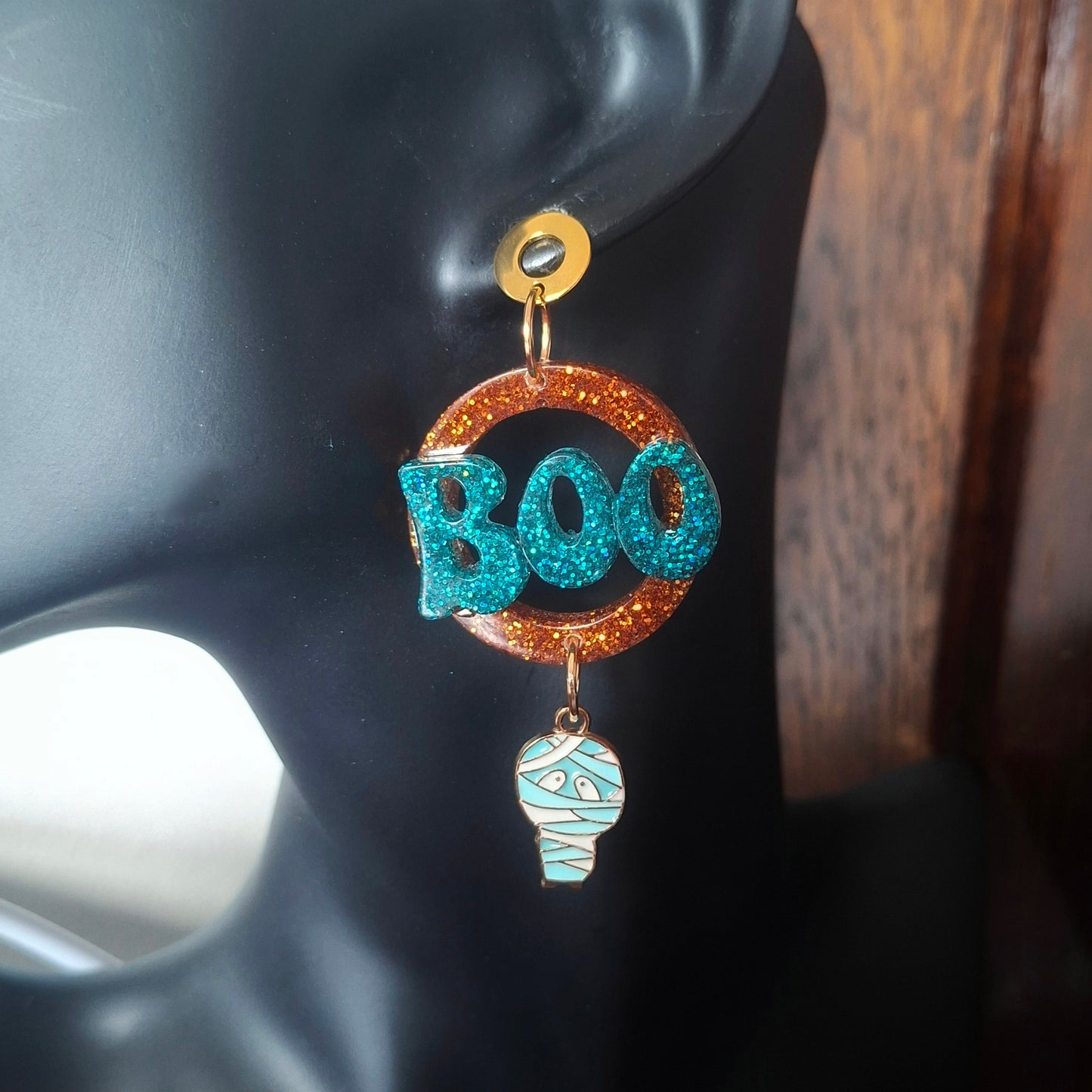 Boo-La-La Dangles