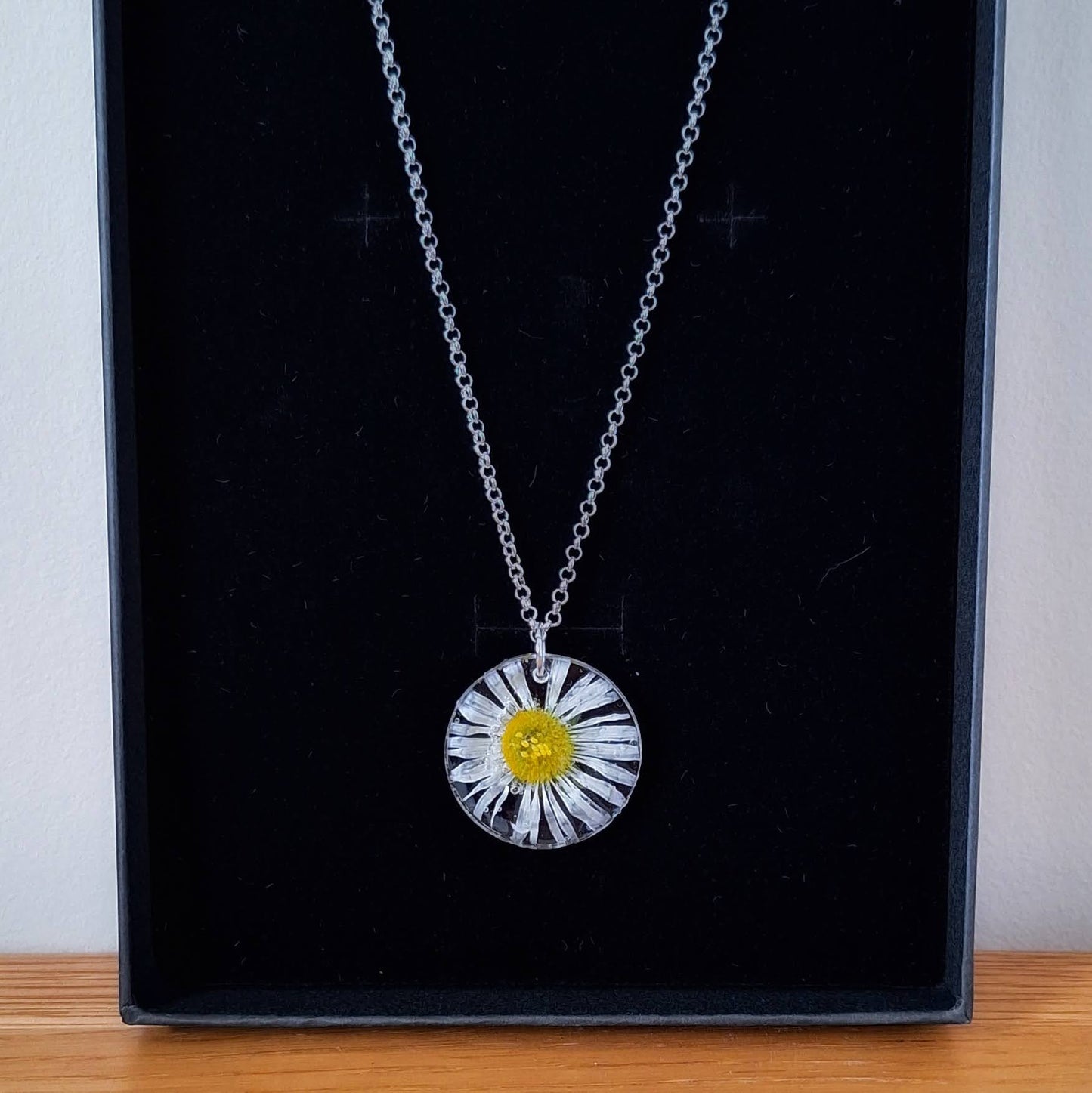 Daisy Pendant