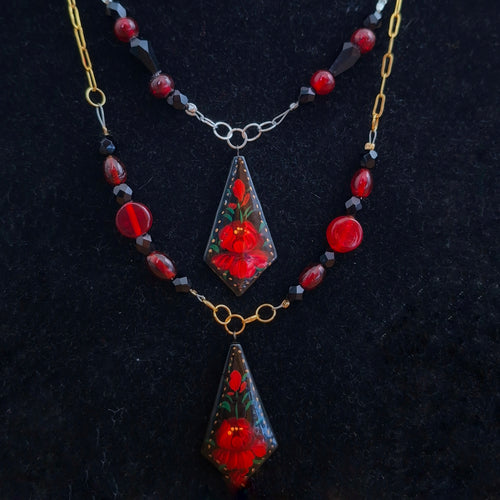 Black Forest Bloom Necklace