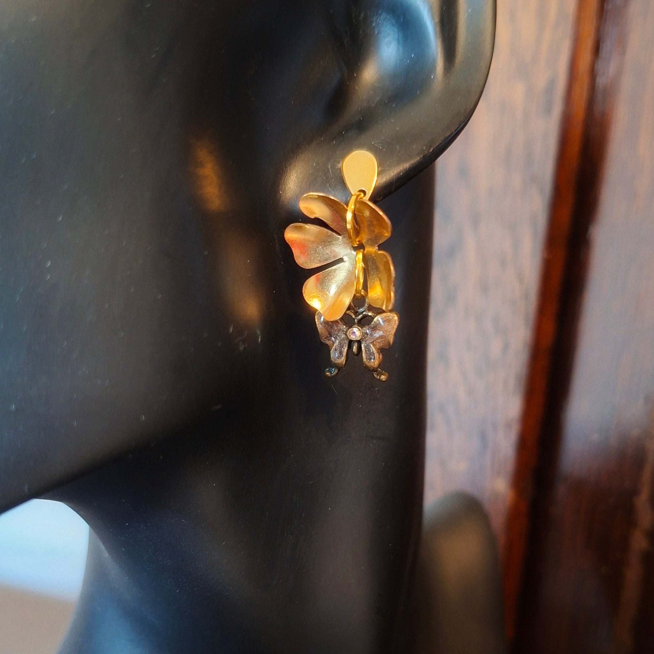 Vintage Blossom Drops