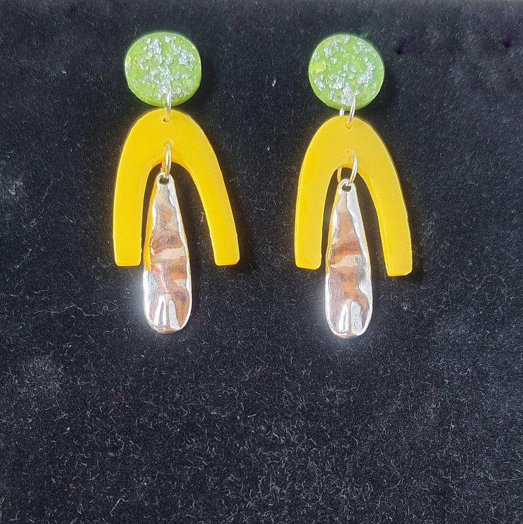 Avery Arch Earrings