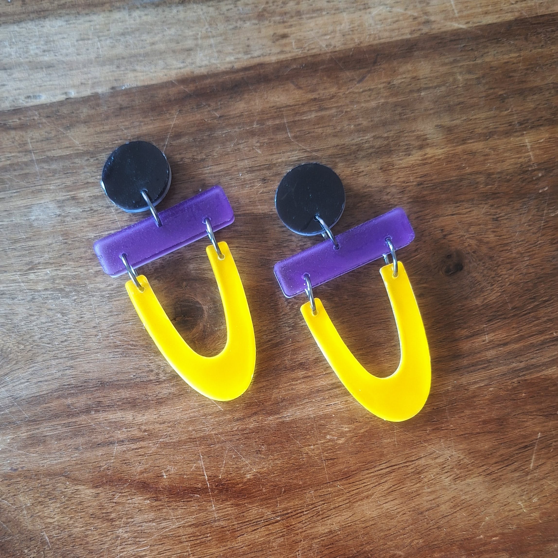 Darina Earrings