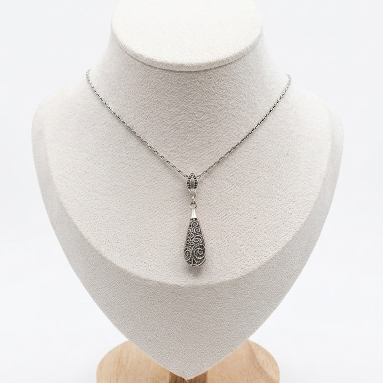 Halina Silver Filigree Necklace & Earrings