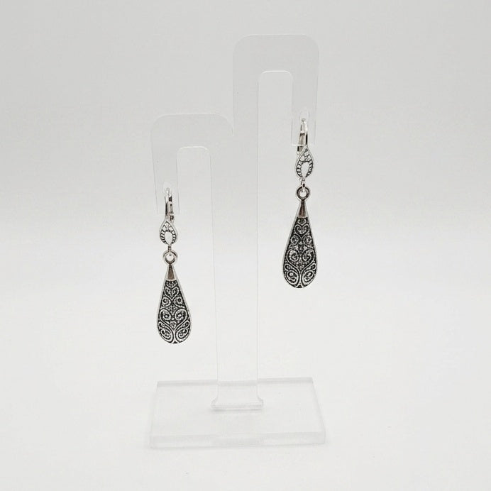 Halina Silver Filigree Necklace & Earrings