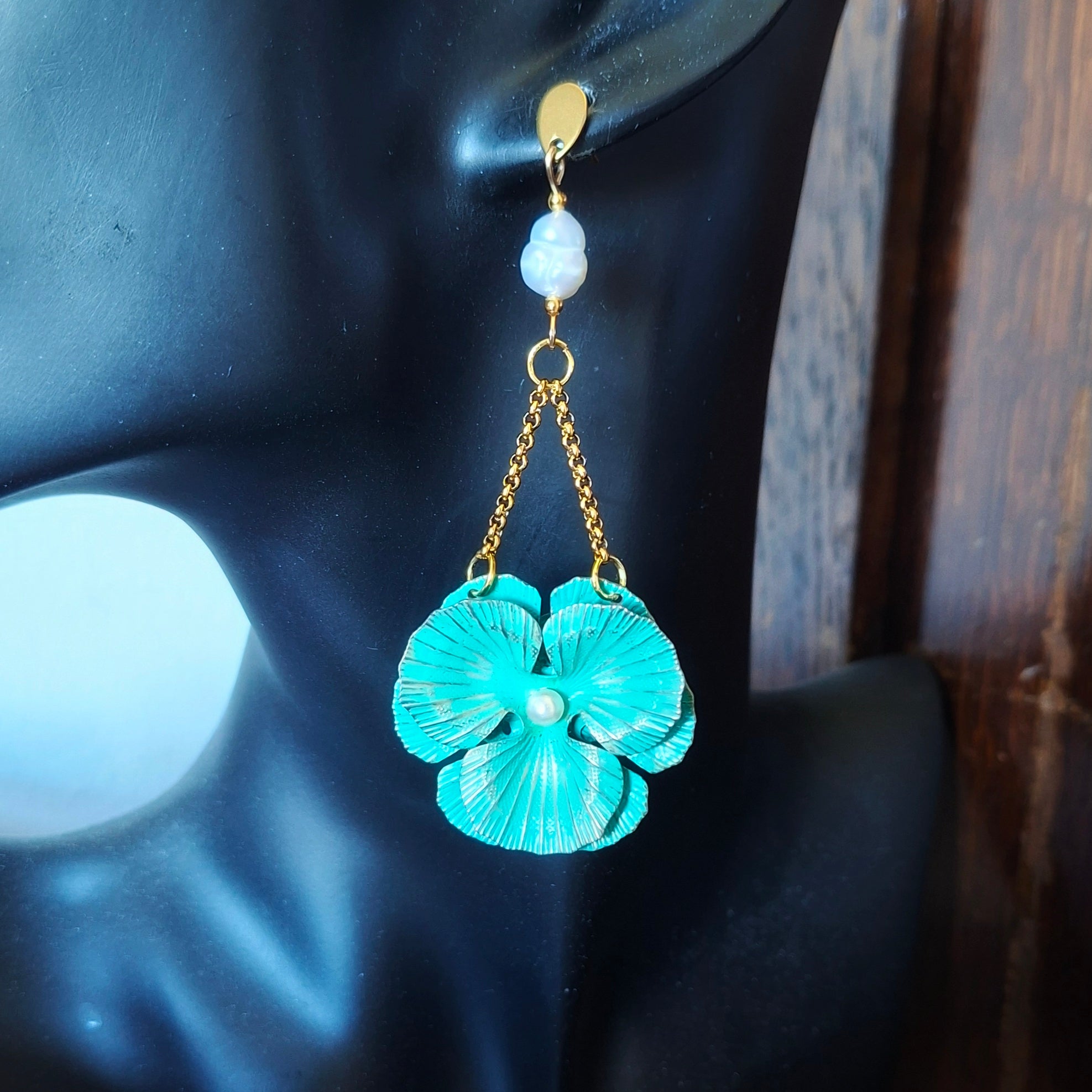 80mm long earrings with pearls and flowers