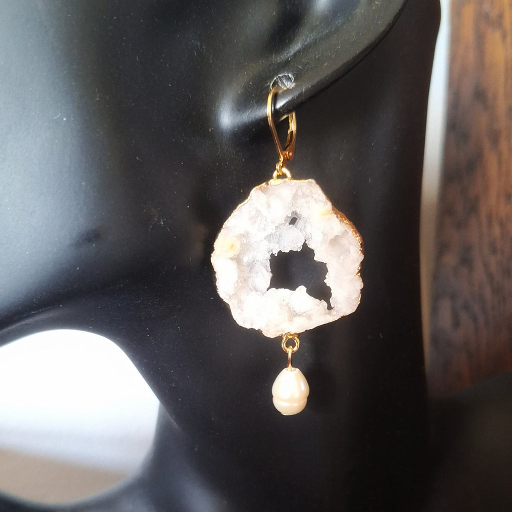 Juno Quartz and Pearl Earrings
