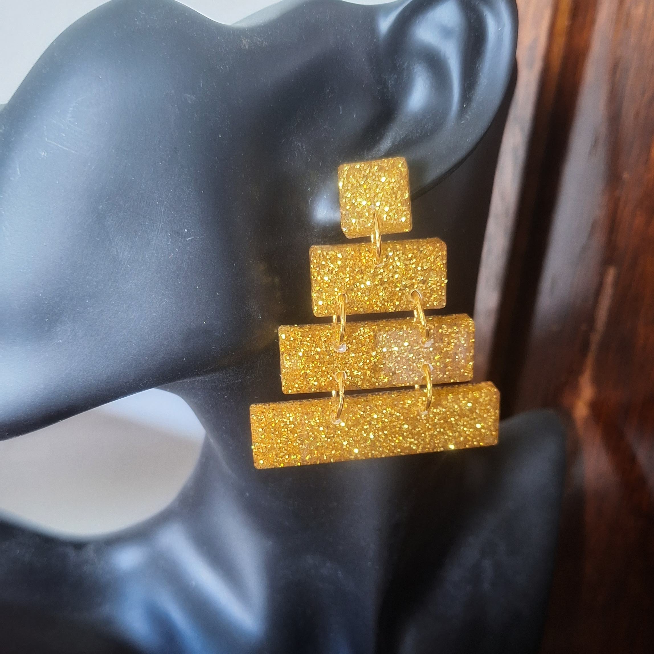 Elvira Gold Statement