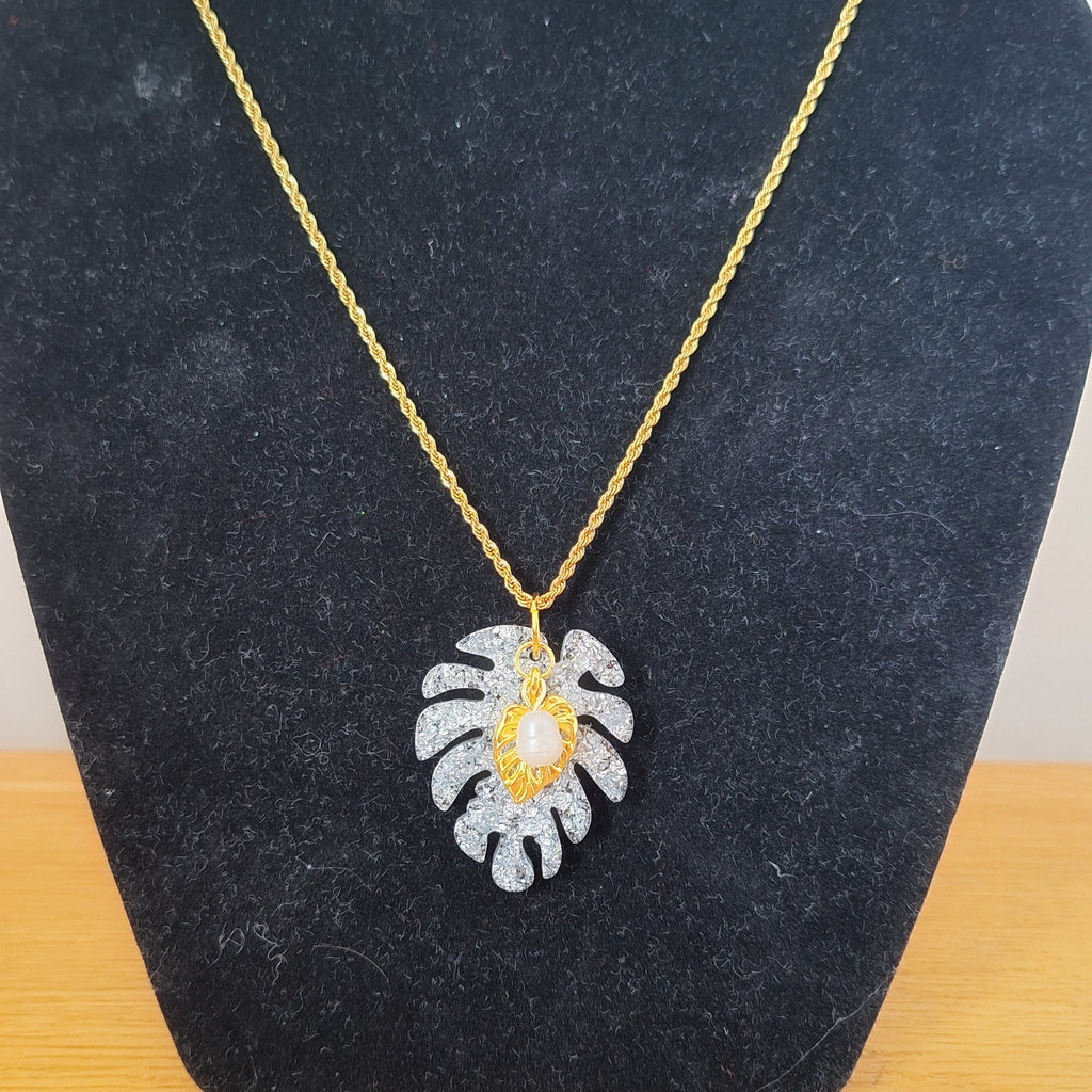 Pearl Leaf Necklace