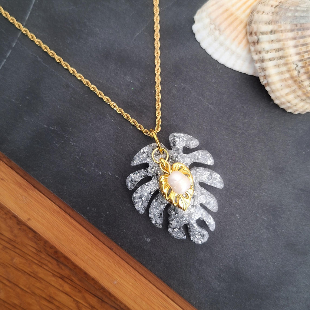 Pearl Leaf Necklace