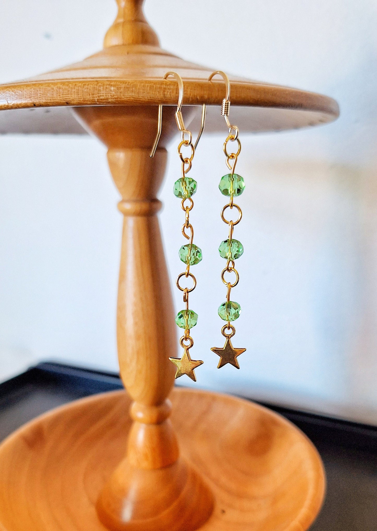 Green Chain Drop Star Earrings