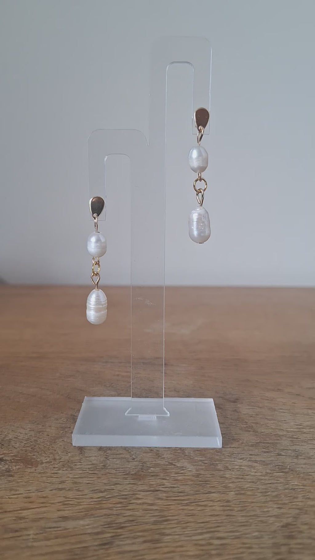 Annabelle Freshwater Pearl Earrings